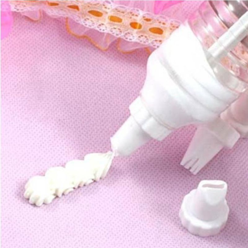 Set fondant pentru tort – 8 duze din plastic înlocuibile pentru decorare cu cremă DG18004