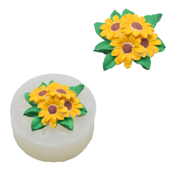 Șablon silicon pentru 4 crizanteme – săpun, ghips, cofetărie și decorare cu fondant