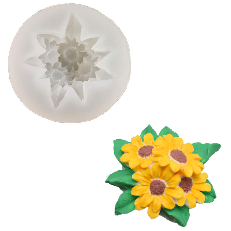 Șablon silicon pentru 4 crizanteme – săpun, ghips, cofetărie și decorare cu fondant