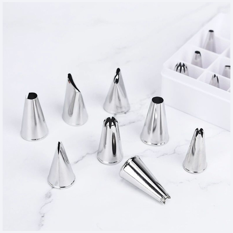 Set de 24 duze din oțel inoxidabil pentru decorarea prăjiturilor și biscuiților