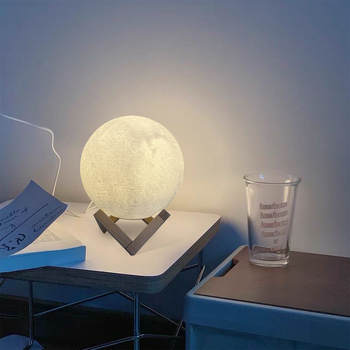 Lampa de noapte 3D alimentată USB, lampă Lună cu trei culori, reglaj nelimitat al luminozității