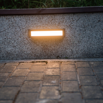 Lumină de exterior dreptunghiulară pentru coridoare, holuri, scări, colțuri și intrări