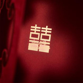 Invitație de nuntă în stil chinezesc, roșie, cu hârtie embossată și imprimare cu folie bronzată