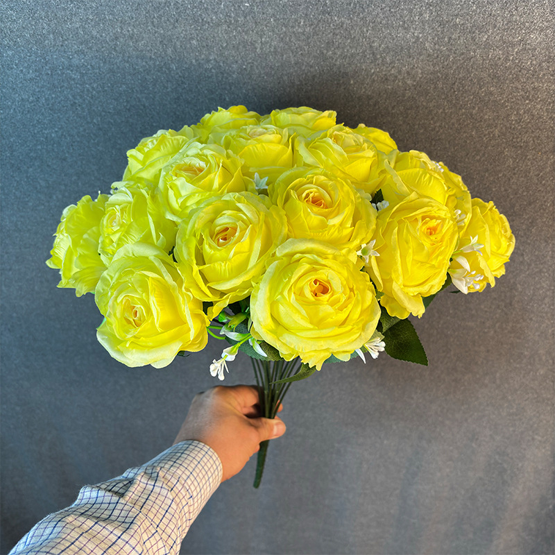 Buchet de mireasă cu 18 trandafiri inimi din materiale artificiale, flori realiste pentru decorul nunții