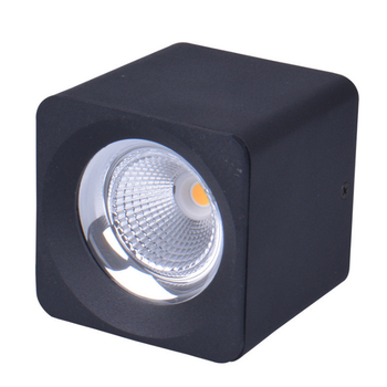 Négyzet alakú felületre szerelt LED downlight ház, alumínium öntött, fehér vagy fekete felület.