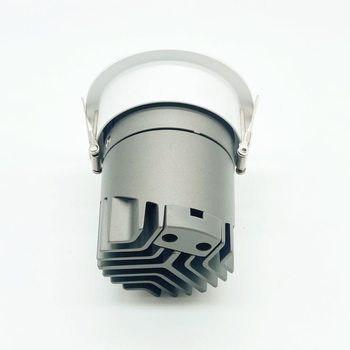 Carcasă pentru iluminare de tip wall-washer pentru LED downlight încastrat