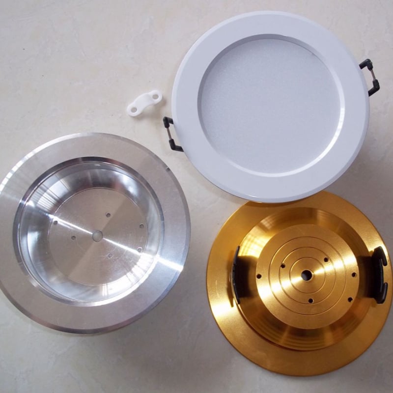 Corp de LED downlight din aluminiu, în formă de pălărie de paie, destinat coridoarelor, trotuarelor și drumurilor - kit de 2,5 inch