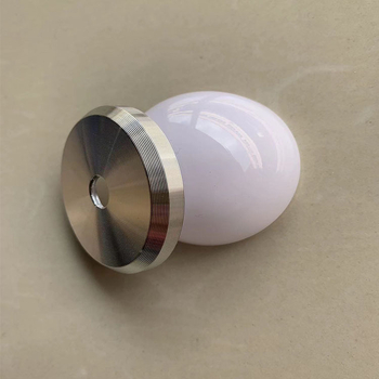 Carcasă din profil de aluminiu pentru iluminatoglindă