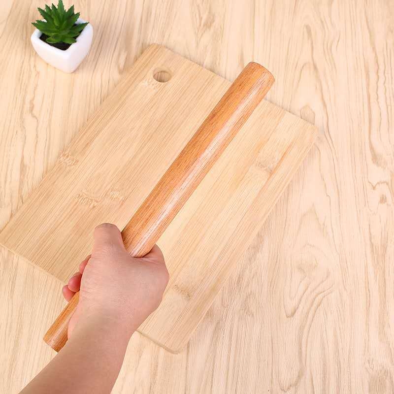 Rolă de aluat din lemn, 40 cm lungime, grosime 3 cm