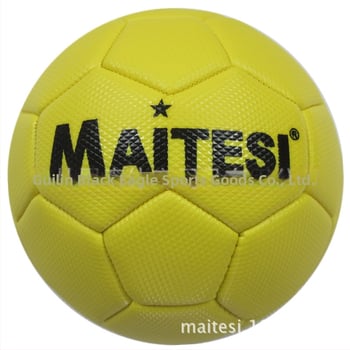 PVC dječji set lopti: rukometna lopta, nogometna lopta i gateball lopta s tiskanim logotipom; promjer oko 14 cm, veličina 2; šivano strojem; mogućnost prilagodbe.
