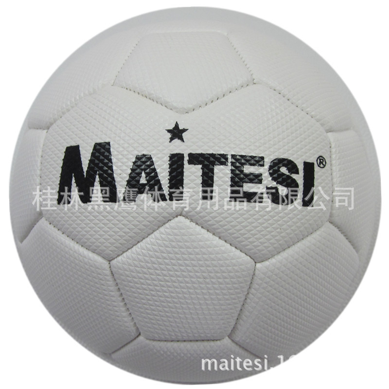 PVC dječji set lopti: rukometna lopta, nogometna lopta i gateball lopta s tiskanim logotipom; promjer oko 14 cm, veličina 2; šivano strojem; mogućnost prilagodbe.