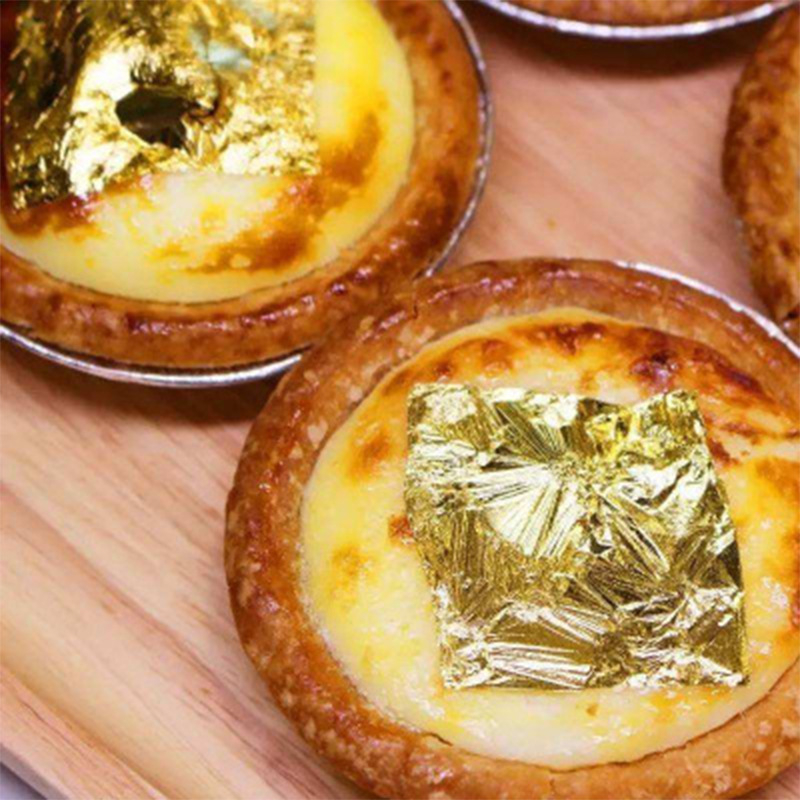 Hârtie de copt cu folie de aur – 2 gsm pentru prăjituri și deserturi