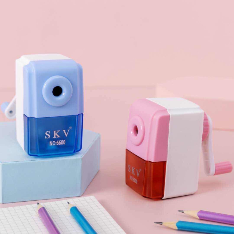 Ascuțitor de creioane SKV, manual cu manivelă – alimentare automată a grafitului, design simplu pentru birou