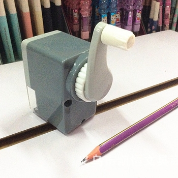 Ascuțitor de creioane True Color 1203, manual, design desen animat, rechizite școlare, plastic