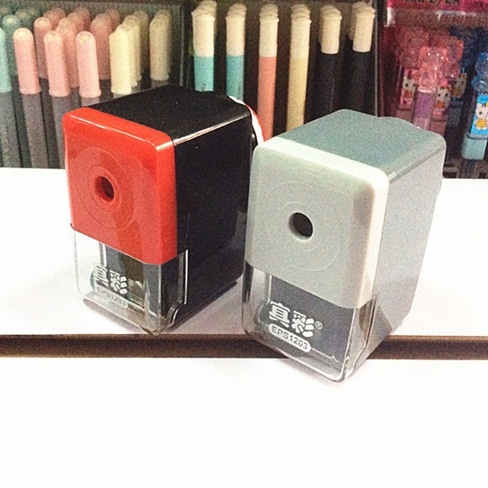 Ascuțitor de creioane True Color 1203, manual, design desen animat, rechizite școlare, plastic
