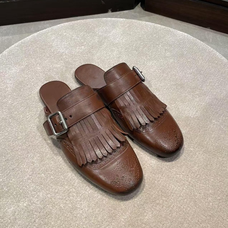 Baotou ženske papuče, proljetni britanski stil, ravne mule s resicama i urezanim uzorkom