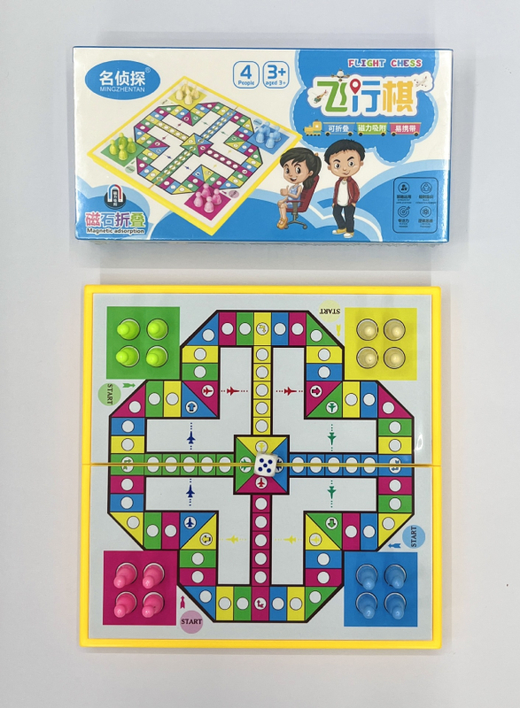 Magnetski sklopivi šahovski set s više igara: Flying Chess, Gomoku, Jungle Chess, Jumping Chess i Kineski šah
