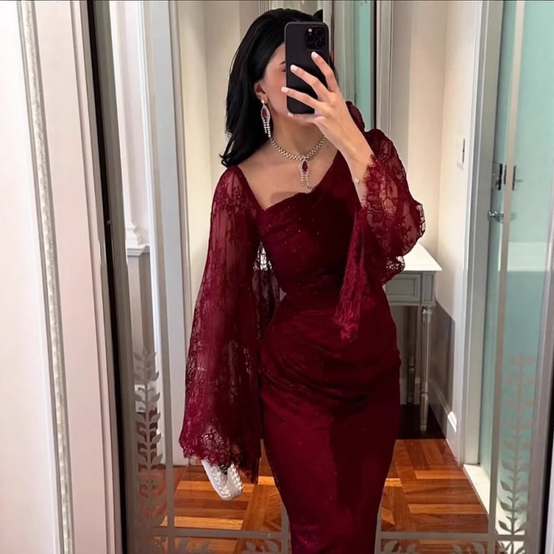 Elegantna ženska večernja haljina s čipkom i kristalima, bodycon kroj, dugi rukavi, duga suknja, za vjenčanje, proljeće 2025