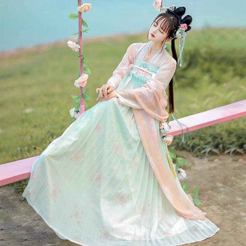 Yueya Nishang hanfu iz dinastije Tang za žene - ljetna ručno išivana ruqun haljina s otiscem kupusa