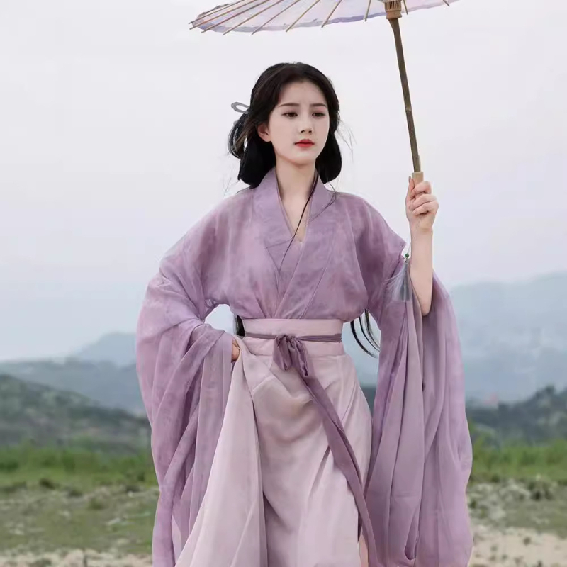 Hanfu suknja u Wei Jin stilu za žene s ispisom na preskriženom ovratniku i širokim rukavima, osmerodjelna suknja — tradicionalna kineska odjeća za svakodnevno nošenje