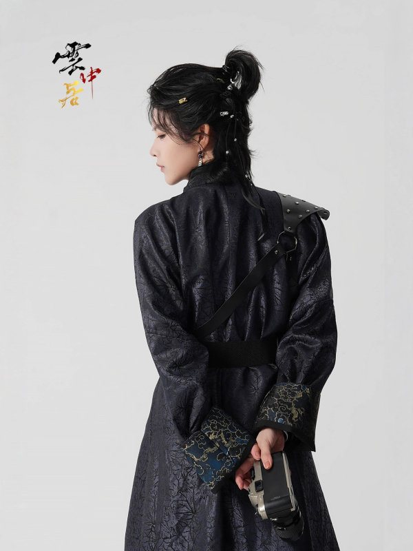 Autentična Hanfu haljina za proljeće i jesen, unisex, kineski stil, obnovljen Tang stil s okruglim izrezom i geometrijskim uzorkom
