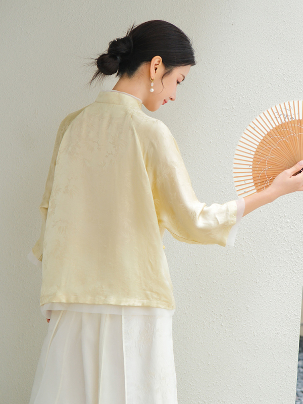 Qing shuzhai női kínai stílusú felső V-nyakkal és jacquard szövésű, Tang-kori ihletés, kézzel készített csomózós zárak