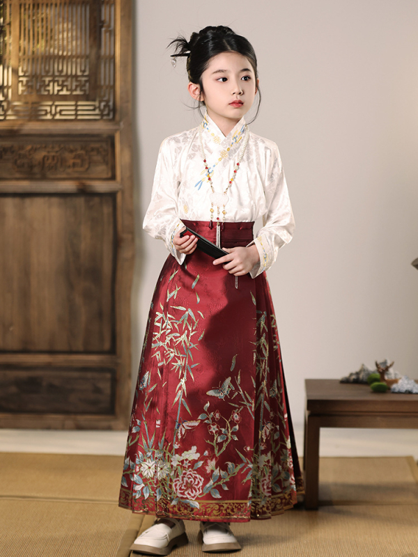 Premium Hanfu suknja za djevojčice, proljetni stil, Ming-inspirirani kineski kostim za mlade izvođačice Guzheng