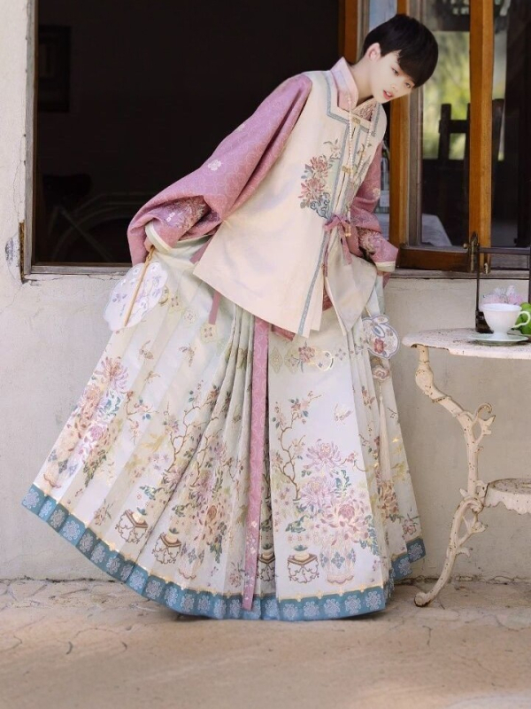 Ming stil Hanfu set za žene, suknja s prednjim panelom i kratka jakna s bogatom vezom, ružičasta, nadahnuto Tang dinastijom, prozračan izgled za proljeće i jesen
