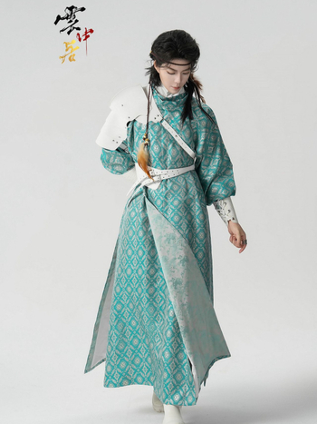 Hanfu 2025 proljeće–jesen, Tang stil, restaurirana roba s okruglim ovratnikom, unisex