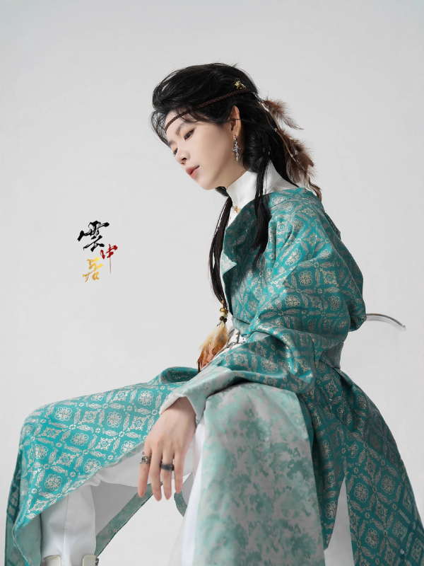 Hanfu 2025 proljeće–jesen, Tang stil, restaurirana roba s okruglim ovratnikom, unisex
