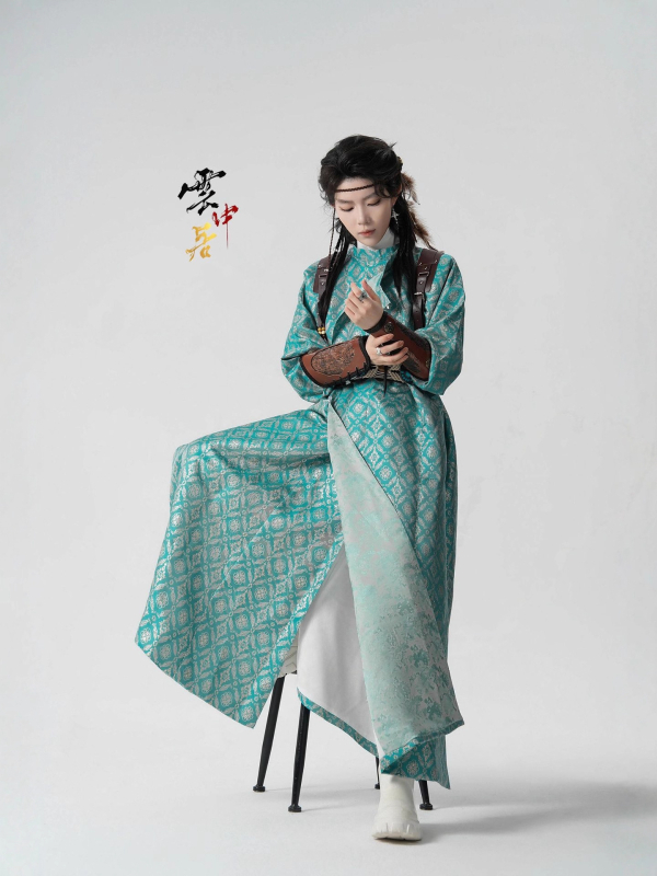 Hanfu 2025 proljeće–jesen, Tang stil, restaurirana roba s okruglim ovratnikom, unisex