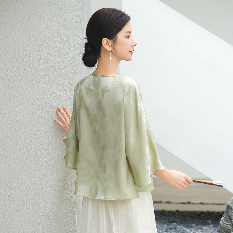 Qing shuzhai zöld Zen tea Hanfu-stílusú felső, modern Hanfu, 2024, Tencel jacquard satin