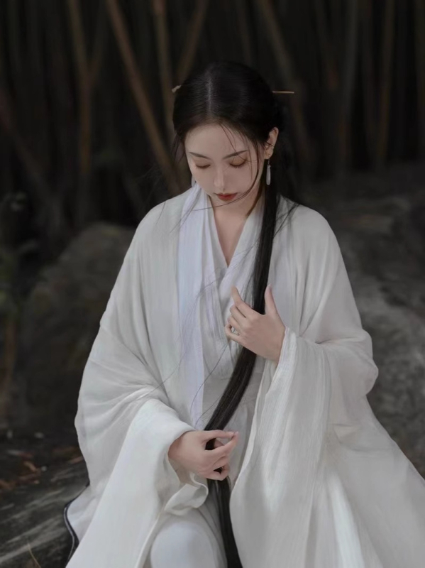 Hua Chao Ji [Mrazno bijela] Izvorni novi Hanfu s ravnim rubom, Han elementi dinastije Wei-Jin, bijeli Hanfu za žene, eteričan i elegantan