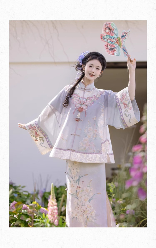 Izvorni Hanfu set u stilu Republike Kine s izvezenim tiskanim cheongsamom i topom s okruglim izrezom – elegantan nacionalni stil kompleta