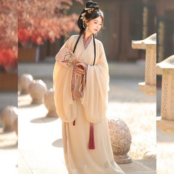 Nova Mengyu haljina u stilu Država koje su u ratu, restaurirana iz grobnice Ma Shan Chu, tradicionalni hanfu za odrasle s ravnim rukavima i dugim repom