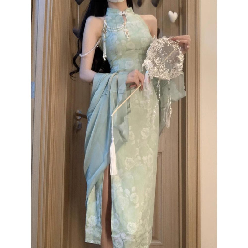Zeleno moderno qipao haljina s halter izrezom, duga žena haljina, kineskog stila