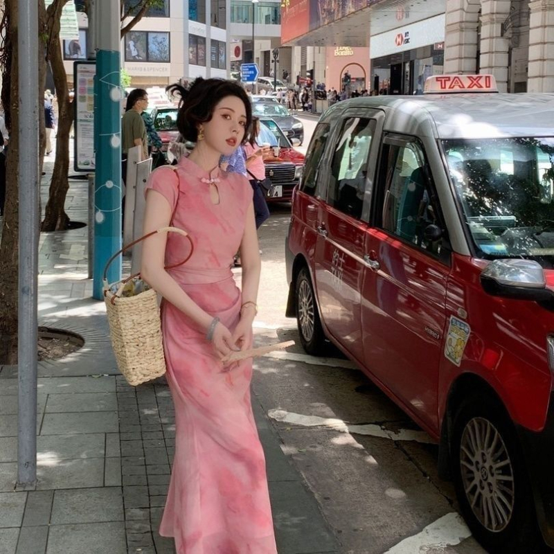 Ružičasta Qipao haljina s izrezanim kopčama, stojeći ovratnik, retro stil, kratki rukavi, visoki struk, duga haljina, plus veličina