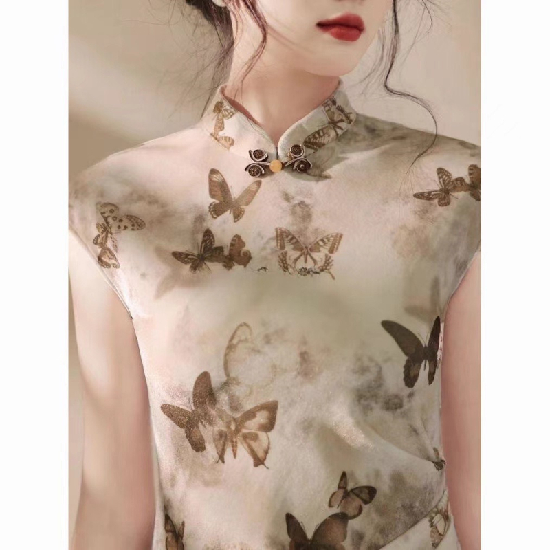 Haljina u francuskom stilu s qipao krojem i ribljim repom, 2025 novi model, mlada i elegantna svakodnevna haljina