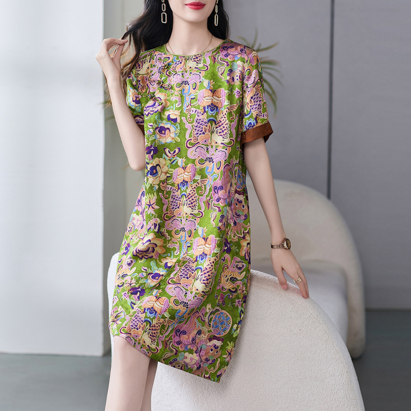 Svijetloplava cheongsam haljina od rayona s mirisnom Cloud Yarn pređom – ljeto, moderan kineski stil, uski kroj