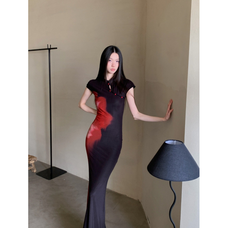 Qipao haljina s visokim strukom, dugi rukavi, srednje duljine, crno-crveni print, tkanina od konoplje, ulični stil