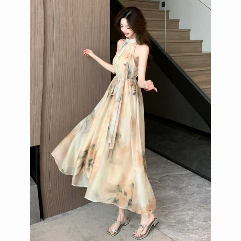 Chunye Girl: Új kínai stílusú chiffon halterneck ruha, elegáns szabásvonal, kiemelt derék, vállak szabadon, nyaralási ruházat kínai ihlettel