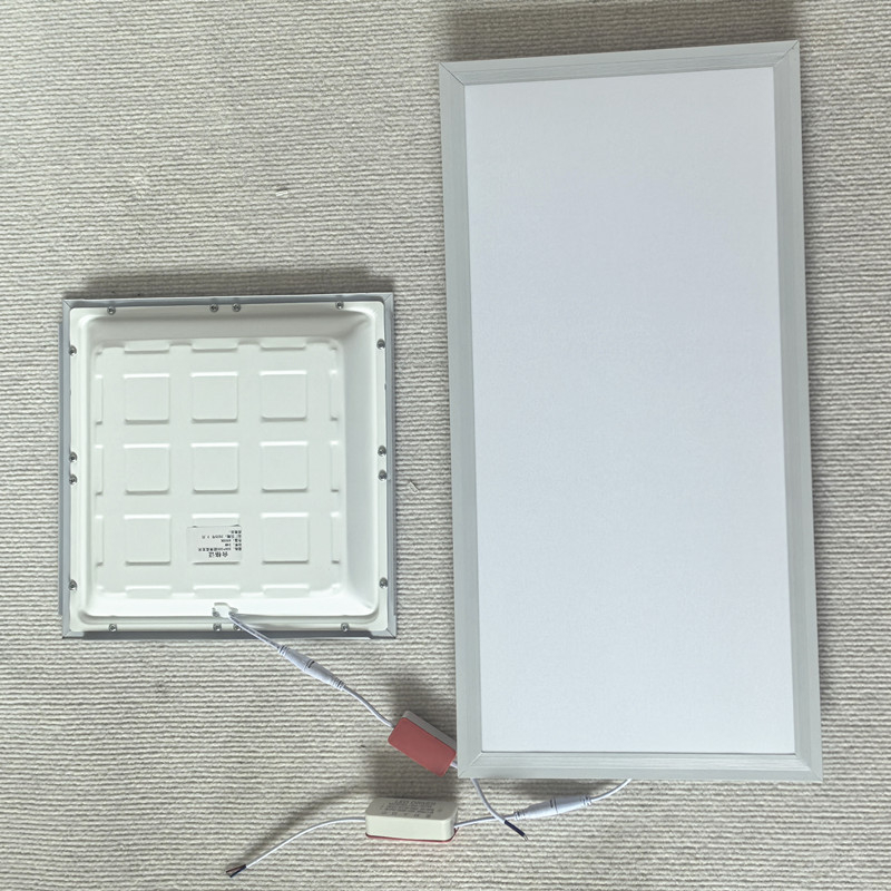 LED плоска таванна панелна светлина 600x600, висока яркост, алуминиев таванен панел за офис