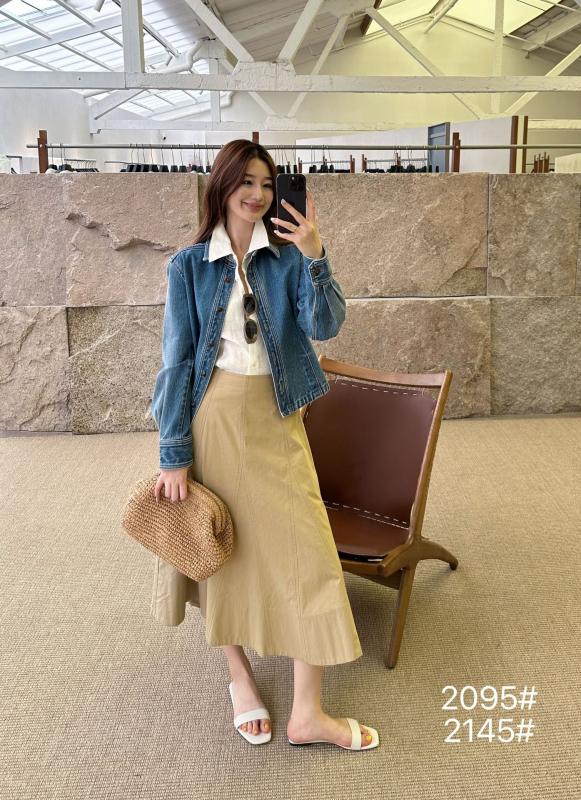 Onivintage Izuzetno Minimalistička Midi Suknja s Dojmom Starog Novca OA266D2145
