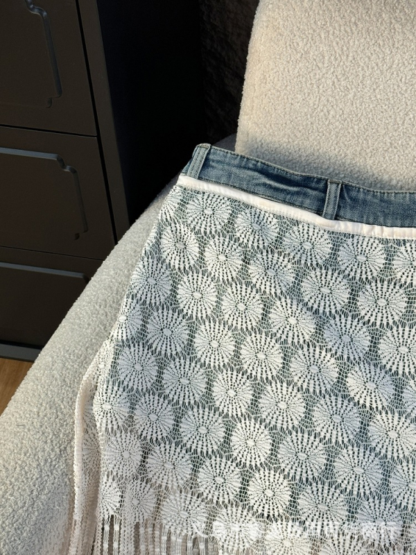 Bijela čipkasta wrap suknja, korejskog stila, vezanje, romantičan cvjetni dizajn, široki rub