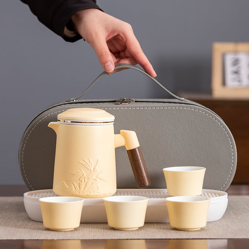 Комплект Gongfu чай от груба керамика в пастелни макаронени цветове, преносим за пътуване и открито, персонализиран с корпоративен логотип.
