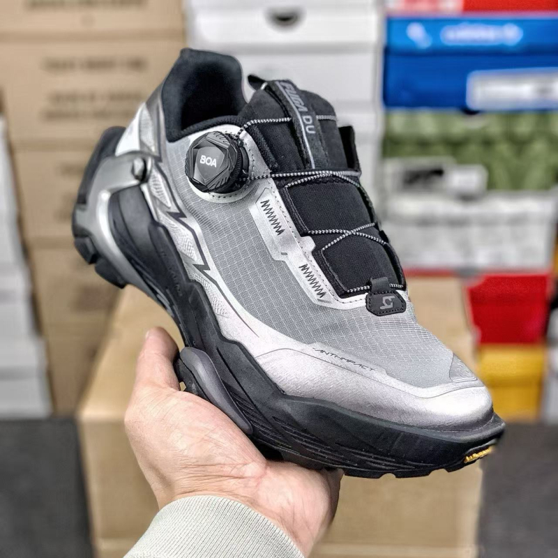Pantofi de trail cu sistem de închidere rapid, negri, talpă joasă, pentru drumeții montane și alergare