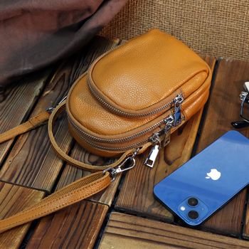 Ženska mini torbica od prave kože, crossbody, meka kravlja koža, više pretinaca, džep za telefon, vintage europski stil