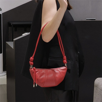 Dumpling torba za žene, mini crossbody od PU, zatvarač, ljetni 2025 dizajn