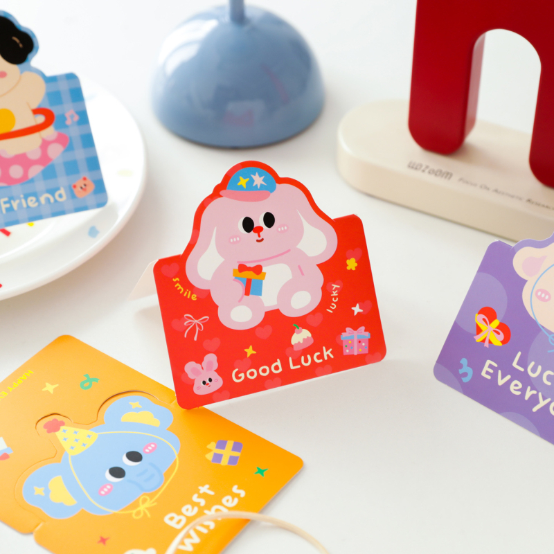 Серия мини картички Lucky Candy - ръкописна поздравителна картичка за рожден ден с флорални мотиви и карикатурни рисунки