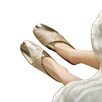 Mule feminin cu degetul închis, stil francez, vară, piele moale, imprimeu în stil național, blocuri de culoare, vârf pătrat, decupat, talpă plată